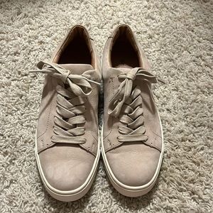 Frye: Taupe Ivy Low Lace Sneakers